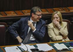 Manovra, tassa sull'oro dal 26% al 12,5% per quello non dichiarato, obiettivo far emergere 2 mld€ per evitare di colpire i dividendi