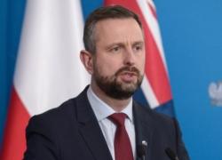 Polonia, ministro Kamysz ammicca a Zelensky e annuncia piano "wGotności" di addestramento militare volontario "su misura per civili di tutte le età"