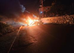 Libano, nuovi attacchi israeliani, drone colpisce veicolo nel sud del Paese, 2 morti, Idf si giustifica: "Erano comandanti di Hezbollah" - VIDEO