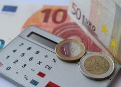 Taglio Irpef 2026, effetto mediatico o reale? Riduzione dal 35% al 33% per i redditi tra € 28mila e 50mila annui, esclusi i più poveri e i più ricchi