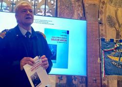 Il genio di Marconi nel libro presentato al villino Douhet, l’autore Sicolo: “Inventore del wireless”