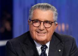 F2i cede le cliniche Kos a Cir per €220 mln, operazione soggetta a Golden Power e antitrust tedesca, finanziata con €363,3 mln di Cir