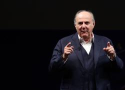 Che cosa vedere in tv stasera, 20 novembre 2025: tutti i programmi in prima serata da Un Professore 3 a La Ruota dei Campioni a Ore 14 Sera