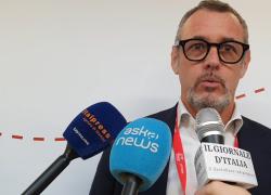 Busetto (Generali Jeniot): "60% del tempo in cui siamo impegnati a rispondere a  un sms o impostare un navigatore, non stiamo guardando la strada"