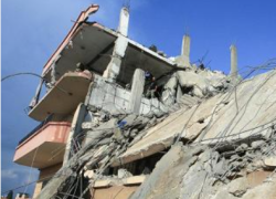 Beirut, nuovo raid israeliano almeno 10 morti e 20 feriti, Idf: "Ucciso numero 2 di Hezbollah"; presidente Aoun: "Basta attacchi sul Libano" - VIDEO