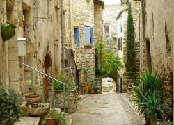 Borghi e aree interne, l’Italia che può fermare l’overtourism e riscrivere il turismo del futuro grazie ai piccoli centri