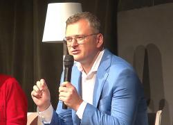 Corruzione Ucraina, Kuleba: ”Zelensky mi ha estromesso perché troppo popolare e indipendente, bene le inchieste, presto elezioni per nuovo reset”