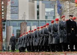 Bundestag approva riforma leva con visita e questionario obbligatori per maschi e possibile servizio forzato dal 2027: Germania vuole esercito più forte
