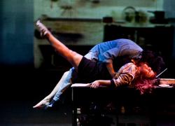 Lady Macbeth censurata da Stalin nel 1936: "Opera volgare, pornofonica e immorale, caos invece di musica"; al centro della trama tradimenti passionali e omicidi