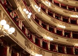 Il 7 dicembre 2026 il Teatro alla Scala di Milano aprirà con l’Otello di Giuseppe Verdi, ultima inaugurazione per Riccardo Chailly