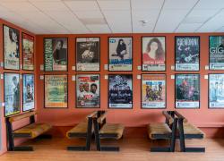 La storia del Nelson Mandela Forum in 40 anni di manifesti Spettacolo: 200 manifesti originali in mostra  al Mandela Forum Firenze per il 40esimo anniversario