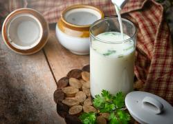 Buttermilk ayurvedico: cos&rsquo;&egrave; il Takra e perch&eacute; l&rsquo;intestino &egrave; la chiave della salute