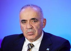 Russia, ordinato arresto in contumacia per scacchista 62enne Garry Kasparov, oppositore di Putin accusato di &ldquo;apologia del terrorismo&rdquo;