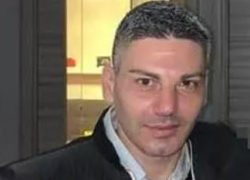 Settimo Torinese, morto per "soffocamento accidentale" il 47enne Giovanni Lopez, dopo aver mangiato panettone e mandarino alla vigilia