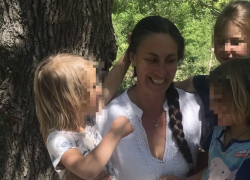 Famiglia nel bosco, Catherine Birmingham durante &ldquo;pandemia&rdquo; di covid: "La malattia &eacute; il vaccino, pi&ugrave; ne creiamo pi&ugrave; stiamo male, la cura &eacute; la natura&rdquo;