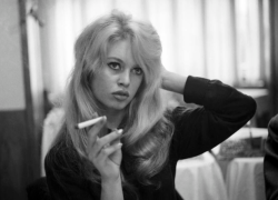 Brigitte Bardot e il tramonto di un mito: icona eterna di bellezza e seduzione, simbolo di femminilit&agrave; che si fece femminismo ante litteram