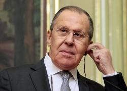 Lavrov attacca duramente l'Europa: guai se mander&agrave; truppe in Ucraina e la finisca di far finta di nulla sugli scandali ucraini
