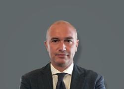 Farmacosmo cede il 50% di Baubau a Pet Being, operazione da &euro;4,4 milioni; obiettivo ampliare business del Gruppo 