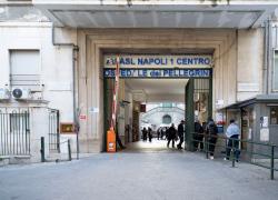 Turista romano 24enne Andrea Buzzi finito a Capodanno, a Napoli, 2 volte al pronto soccorso per ferite da fuochi: "Volevo festeggiare alla grande" 