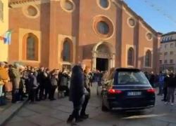 Lo show delle esequie ai ragazzini di "Cranmontan&agrave;" &egrave; il culmine dello schifo, del servilismo, della falsit&agrave;