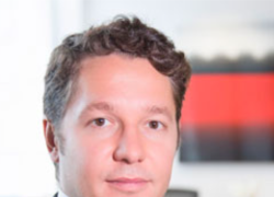 Smart Bank, commissariamento prorogato di 6 mesi; Cirdan considera troppo basse le offerte da &euro;10 mln e valuta rilancio o liquidazione