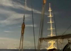 Bayesian, albero gi&agrave; inclinato dalle 21:48 su lato dell'affondamento,  mooring whips aperti, protocollo di sicurezza anomalo