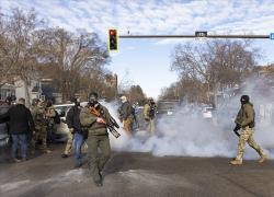 Usa, il Minnesota fa causa all&rsquo;amministrazione Trump per la repressione dell&rsquo;immigrazione: &ldquo;L&rsquo;operazione &egrave; un&rsquo;invasione federale&rdquo;