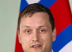 Groenlandia, il premier Nielsen: "Non saremo americani, non siamo in vendita, se dobbiamo scegliere fra Usa e Danimarca, preferiamo Copenhagen"