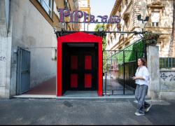 Roma, chiuso temporaneamente il Piper dopo strage di Crans-Montana, i motivi: rischi nell'evacuazione e condizioni igieniche precarie