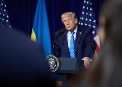 Trump senza Nobel diventa guerrafondaio, la lettera alla Norvegia: &ldquo;Non mi sento pi&ugrave; in dovere di pensare solo alla pace&rdquo;