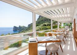 Abusivismo edilizio, sigilli al 3 stelle Michelin "Quattro Passi" a Nerano, in costiera sorrentina; il GIP: "Area soggetta a inedificabilit&agrave; assoluta"