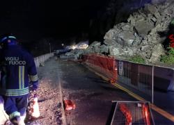 Arenzano, la procura di Genova ha aperto un&rsquo;indagine per accertare le cause ed eventuali responsabili della frana sull'Aurelia