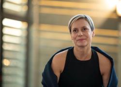 "Tensioni temporanee" a cura di Viola Scaglione al Teatro Marenco di Novi Ligure: la poetica del corpo in una grazia metamorfica