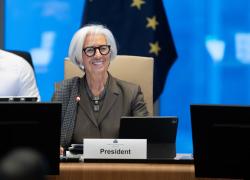 Bce lascia i tassi invariati al 2% per la 5a volta consecutiva nonostante l'inflazione a 1,7% a gennaio, lagarde: &ldquo;Decisione unanime&rdquo;