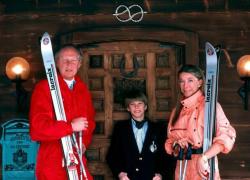 Emanuele Filiberto di Savoia confessa &laquo;L'esilio fu violato pi&ugrave; volte. In Italia io e pap&agrave; andavamo a cena, i carabinieri ci salutavano, c'erano anche politici&raquo;