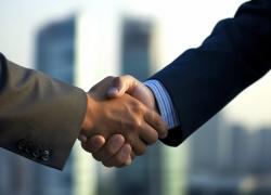 Plusvalenze patrimoniali tassate del 26% nell'anno di realizzo dal 2026, abolita la rateizzazione, cessioni di aziende escluse