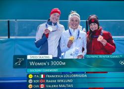 Olimpiadi Milano Cortina 2026, 1&deg; oro per l&rsquo;Italia con Francesca Lollobrigida, record olimpico nei 3000m del pattinaggio di velocit&agrave; in 3&rsquo;54&Prime;28 - VIDEO
