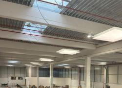 Poste Italiane Premium Logistics Partner di Milano Cortina 2026: 33.000 mq di magazzini, 900 addetti e 270 mezzi per 32 siti olimpici