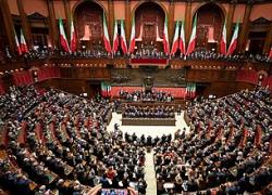 Migranti, via libera del Parlamento europeo agli hub per migranti e alla lista dei Paesi sicuri: tra questi Bangladesh, Tunisia e Kosovo 

