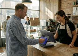 NEXI, lanciata la Nexi Smart Station, il device all-in-one per pagamenti digitali e integrazione dei software gestionali di vendita