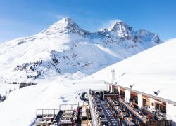 Dall&rsquo;Asia alle Alpi, il cocktail d&rsquo;autore trova casa a St. Moritz