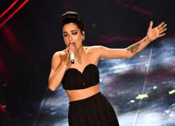 Chi &egrave; Levante in gara a Sanremo 2026, dal nome vero alle origini, dal marito ai figli, dalla carriera alle canzoni pi&ugrave; famose