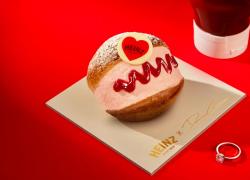 Heinz, la nuova campagna di dentsu Italia con lo chef Damiano Carrara; il nuovo maritozzo arricchito con Heinz Tomato Ketchup