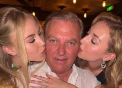 Un compleanno all'insegna dello sport per Carlo di Borbone delle Due Sicilie, che ha festeggiato 63 anni a San Diego con la moglie Camilla e le due figlie Maria Chiara e Maria Carolina