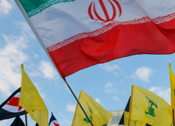 Iran, Hezbollah smentisce offensiva in caso di "attacchi Usa limitati" ma precisa: "Risponderemo se Khamenei sar&agrave; colpito"