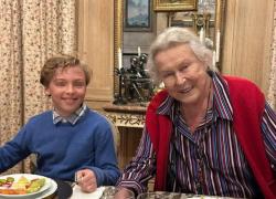 Maria Gabriella di Savoia festeggia il suo 86 esimo compleanno a Ginevra insieme al pronipote Umberto di Yugoslavia, figlio di Serge 