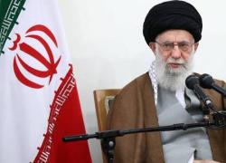 Chi &egrave; Ali Hosseini Khamenei, l&rsquo;ayatollah 86enne morto nei raid di Usa e Israele sull&rsquo;Iran, nominato guida suprema nel 1989