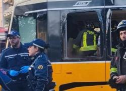 Tram deragliato a Milano, versato 1&deg; indennizzo di &euro; 5mila ai passeggeri, Atm: "Cifra sar&agrave; adeguata a seconda delle situazioni"
