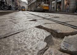 Milano e lo spreco da &euro;27mln per doppio rifacimento pav&eacute;, da via Torino a Bramante, inclusa Correnti e Porta Ticinese, 9 mesi di blocco