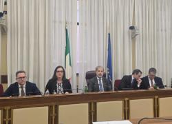 Danneggiati da vaccino Covid fuori dal ghetto, infranto il tab&ugrave; del Parlamento: Comitato Ascoltami ricevuto in commissione